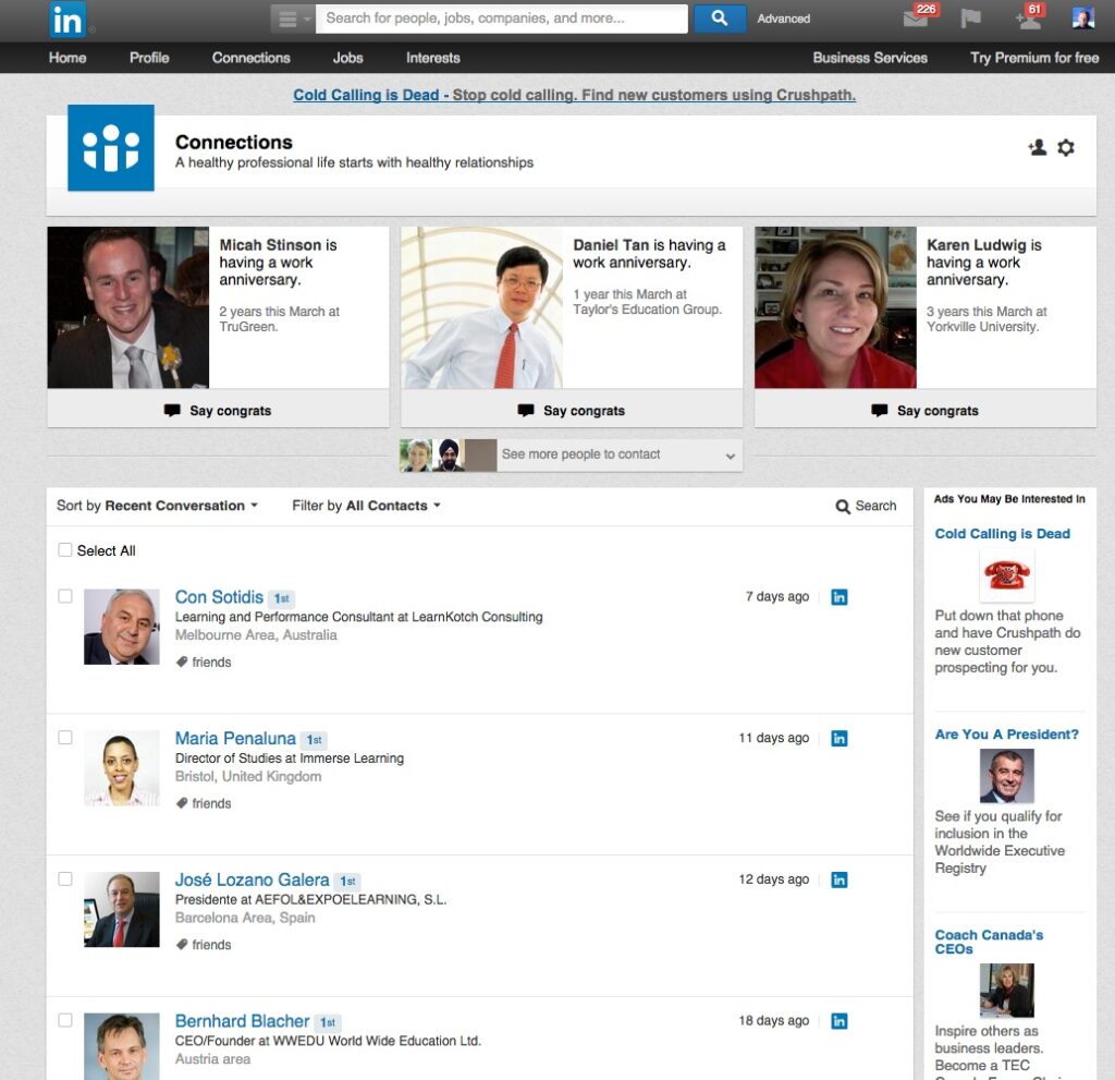 図1.2.1 ソーシャル・メディアを使った交流は、デジタル時代の基本的なスキルです